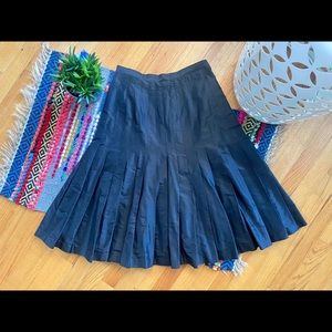 Marissa Baratelli 100% Thai Silk Pleat Skirt.